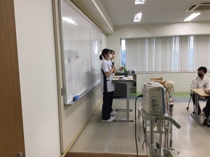 8479E869-E6DD-4E27-AFBF-44B217D8C28A