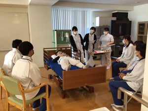 9EB88B43-FE98-4C49-AAED-55F0C35DB76C