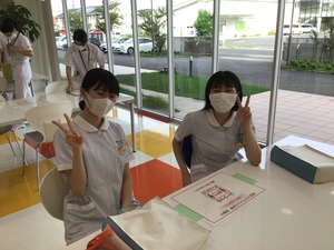 8C4B1EEA-795E-4DEA-B45D-5D5ED21AC233