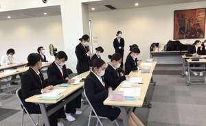 D1F1751D-2974-40C8-80C2-AC42F59387B2