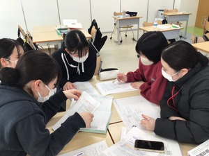 308CC9E1-8FB4-4E63-BC03-BE9CC147463E