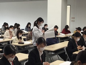 8986A0FC-5BA8-4C6E-A76C-AA41FE19113B
