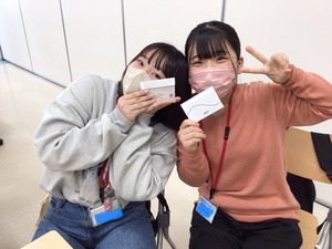 2F598A69-F27F-42F0-984A-92D35C19B575