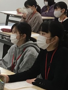 1B32F8C7-DB9E-4E09-AEF8-08D9657CE1BA
