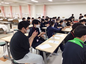 C2EEBFC8-36E9-4E60-90FA-1DB3C5725DA8