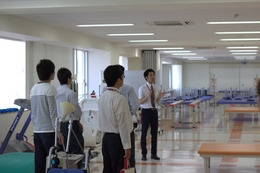 車いす 介助体験授業 013