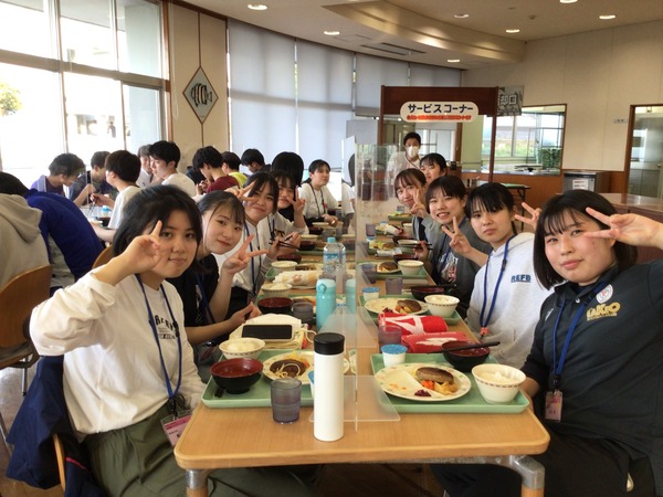 80B6D951-5DD6-4AAC-8D4F-6E6013AEDE63